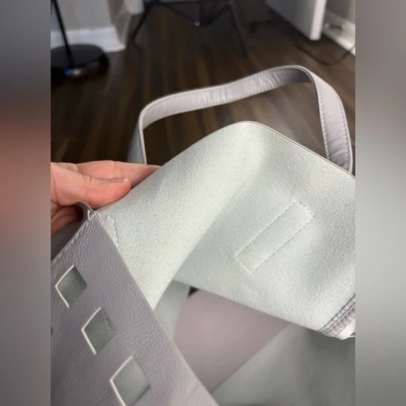 Gray Blue Tote Bag Pom Poms w/ cut out, felt lined y2k - Picture 9 of 9